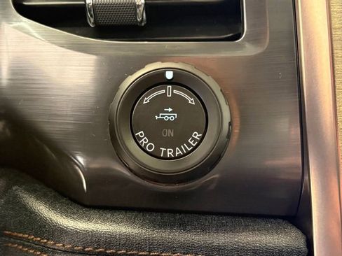 Used 2024 Ford F150 Lightning Lariat AWD/4WD image 49