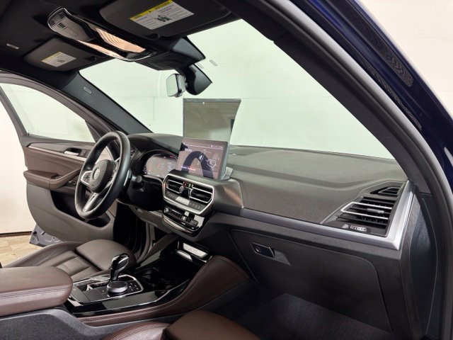 Certified 2024 BMW X4 xDrive30i w/ Premium Package AWD/4WD image 22