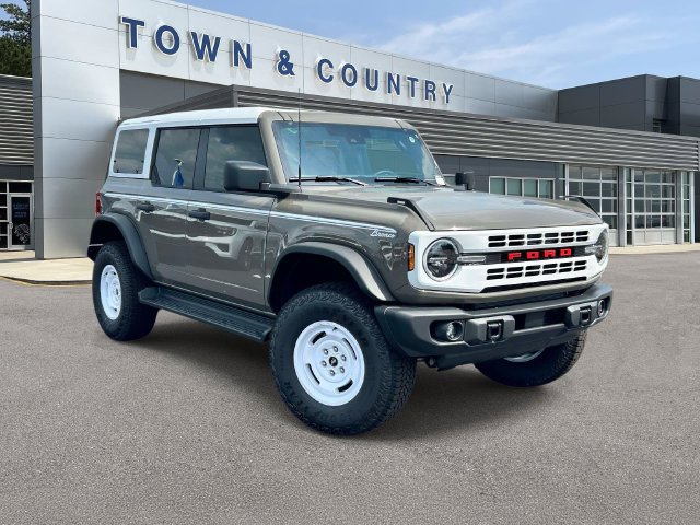 New 2026 Ford Bronco Heritage Edition AWD/4WD image 1