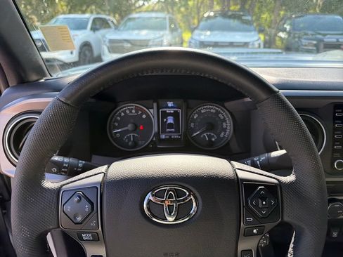 Used 2021 Toyota Tacoma TRD Sport RWD image 25