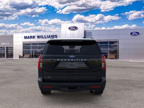 New 2026 Ford Expedition Active AWD/4WD image 5