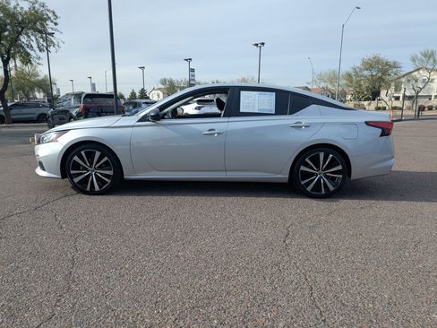 Used 2021 Nissan Altima 2.5 SR image 5