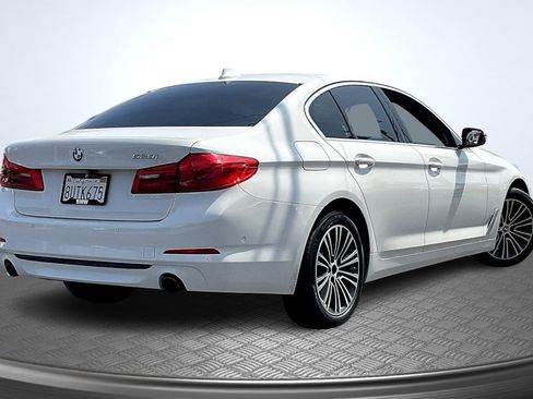 Used 2020 BMW 530i w/ Convenience Package image 13