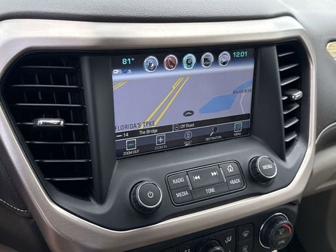 Used 2019 GMC Acadia Denali AWD/4WD image 22