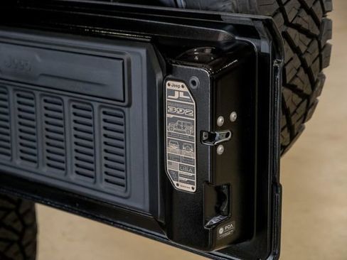 Used 2024 Jeep Wrangler Unlimited Rubicon 392 image 99