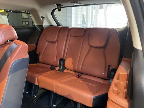 Used 2023 Kia Carnival SX image 37