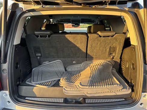 Used 2019 Chevrolet Tahoe LT image 8
