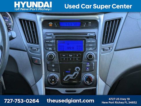 Used 2012 Hyundai Sonata GLS w/ Popular Equipment Pkg FWD image 17
