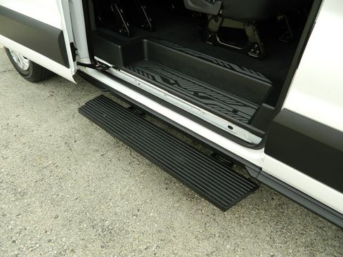 Used 2022 Ford Transit 350 XLT RWD image 18