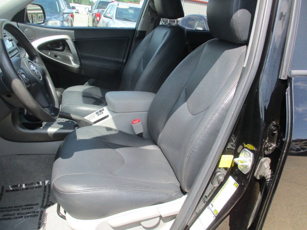 Used 2012 Toyota RAV4 4WD w/ Value Pkg image 16