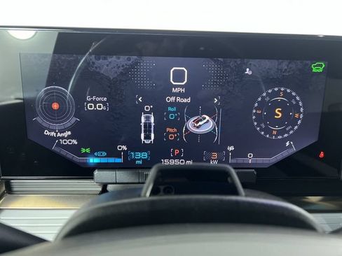 Certified 2024 GMC Hummer EV 3X w/ LPO, Illumination Package AWD/4WD image 11