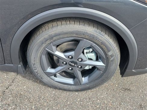 New 2026 Kia K4 LXS image 38