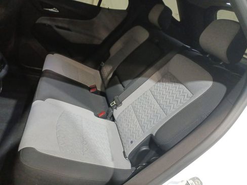 Used 2023 Chevrolet Equinox LS image 23
