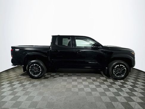 Certified 2025 Toyota Tacoma TRD Sport AWD/4WD image 8