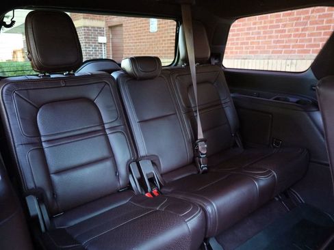 Used 2018 Lincoln Navigator Black Label w/ Cargo Package image 27