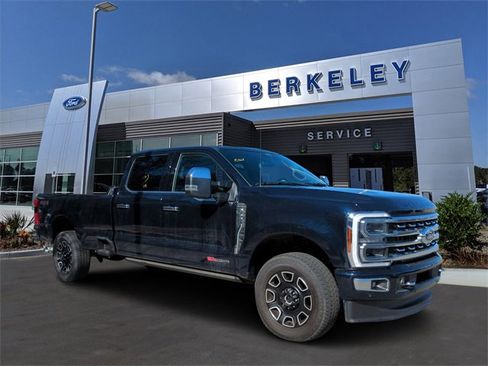 Used 2024 Ford F350 Platinum image 1