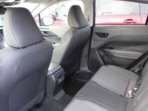 Used 2024 Subaru Crosstrek 2.0i Premium w/ Crosstrek Mirror Package image 16