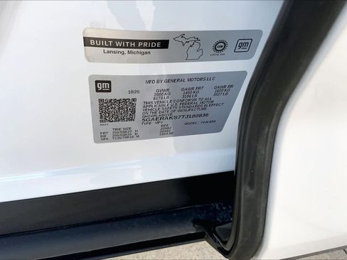 Certified 2026 Buick Enclave Preferred FWD image 36