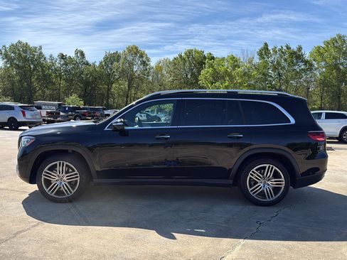Used 2024 Mercedes-Benz GLS 450 GLS 450 image 2
