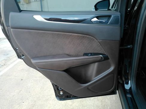 Used 2019 Lincoln MKC Black Label AWD/4WD image 16