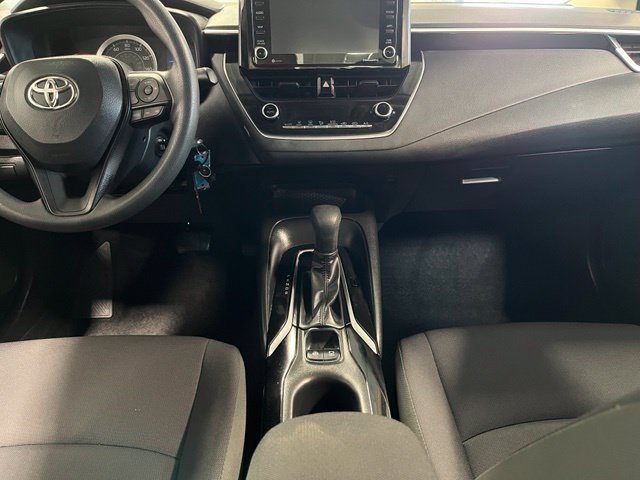Used 2022 Toyota Corolla LE FWD image 21