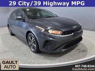Used 2023 Kia Forte LXS image 1