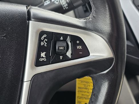 Used 2016 Chevrolet Equinox LTZ w/ Enhanced Convenience Package image 11