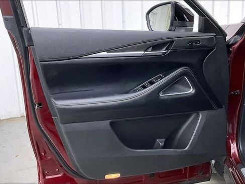 Certified 2025 INFINITI QX60 Luxe image 22