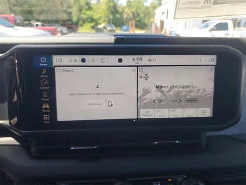 New 2024 Jeep Wrangler Sahara image 18