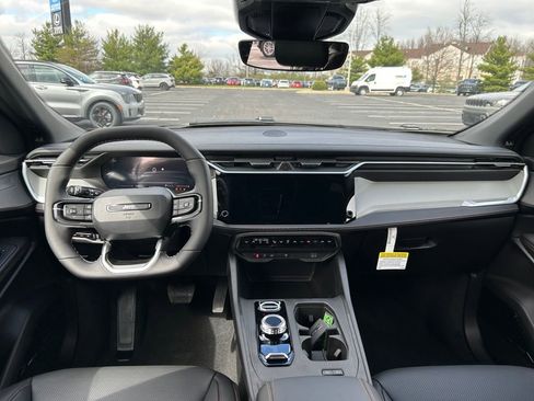 New 2026 Jeep Cherokee Limited image 9