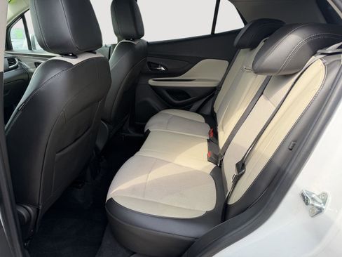 Used 2019 Buick Encore Preferred image 10