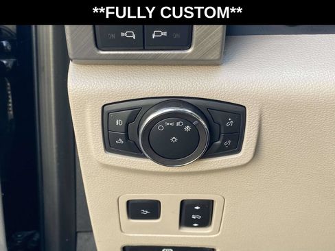 Used 2019 Ford F250 Limited AWD/4WD image 20