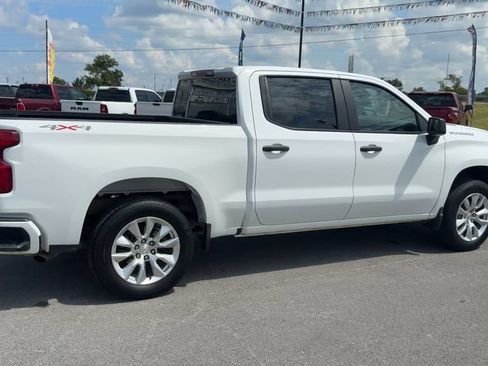 Used 2024 Chevrolet Silverado 1500 Custom AWD/4WD image 7