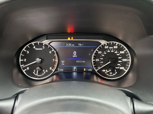 New 2025 Nissan Altima 2.5 SR image 17