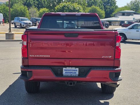 Used 2021 Chevrolet Silverado 1500 RST w/ Convenience Package II AWD/4WD image 4