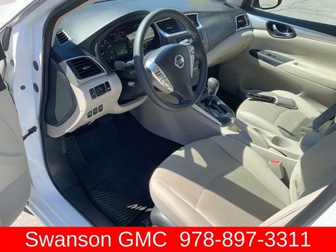 Used 2016 Nissan Sentra S FWD image 11