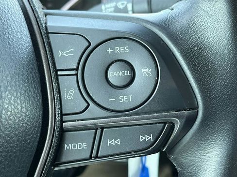 Used 2024 Toyota Camry SE image 23