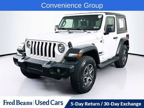 Used 2021 Jeep Wrangler Sport AWD/4WD image 3
