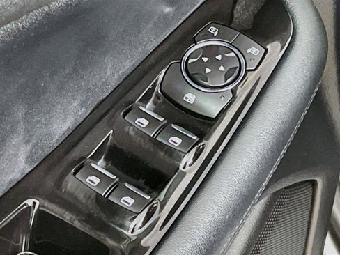 Used 2019 Ford Edge SEL w/ Equipment Group 201A FWD image 21