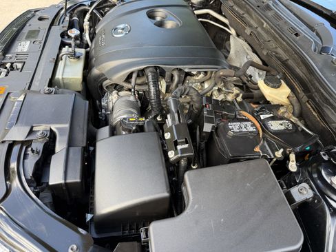 Used 2015 MAZDA MAZDA3 i Sport image 40