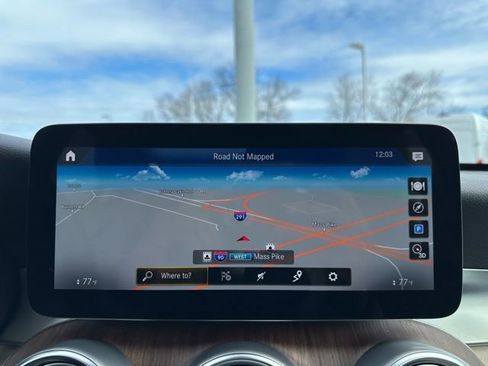 Used 2021 Mercedes-Benz GLC 300 4MATIC image 19