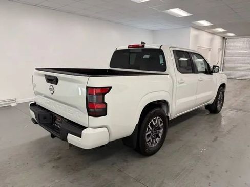 New 2026 Nissan Frontier SV image 6