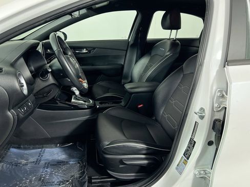 Certified 2024 Kia Forte GT-Line FWD image 14