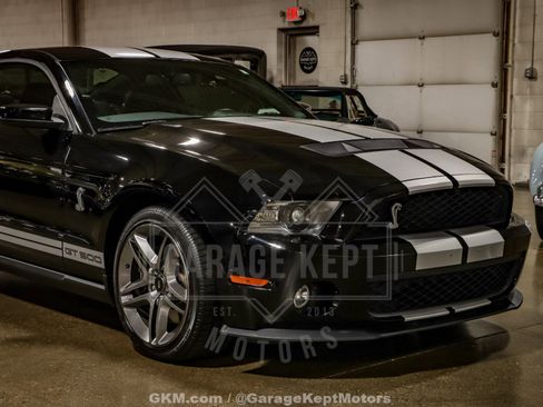 Used 2010 Ford Mustang Shelby GT500 image 25
