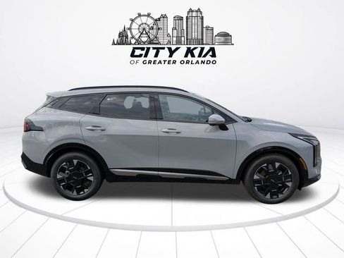 New 2026 Kia Sportage SX FWD image 7