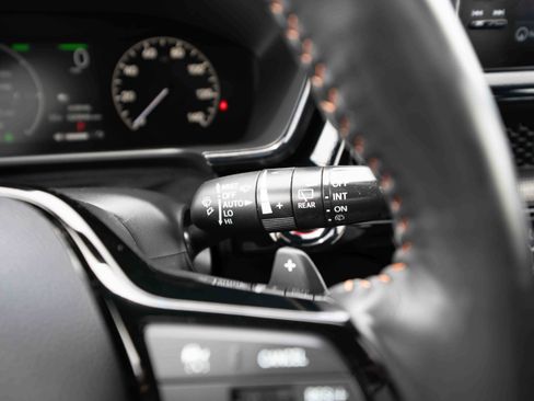 Used 2025 Honda CR-V Sport Touring image 14