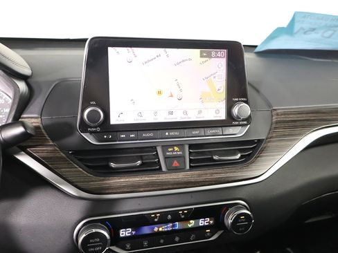 Used 2019 Nissan Altima 2.0 Edition One image 26