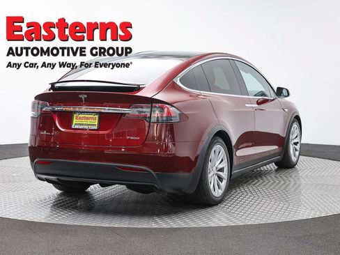 Used 2016 Tesla Model X Performance AWD/4WD image 5