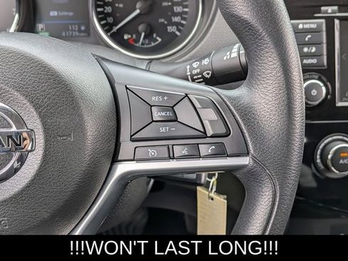 Used 2019 Nissan Rogue SV FWD image 25