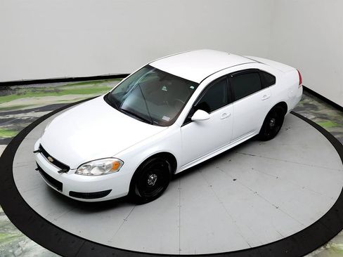 Used 2016 Chevrolet Impala Police FWD image 27